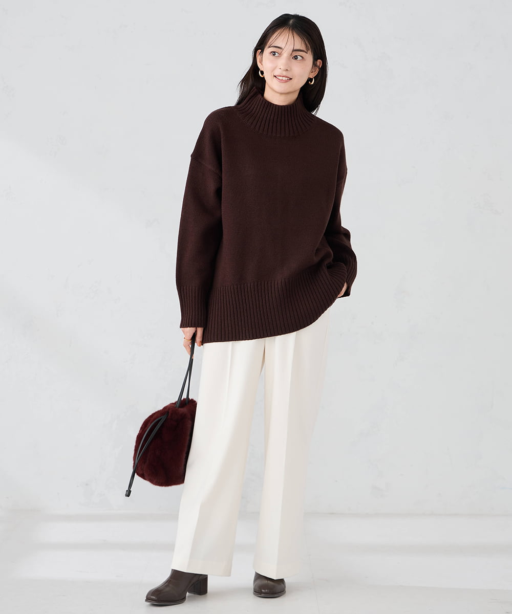 K2FAD46044 a.v.v(アー・ヴェ・ヴェ) 【洗える/静電気が起きにくい】バックスリットニット レッド