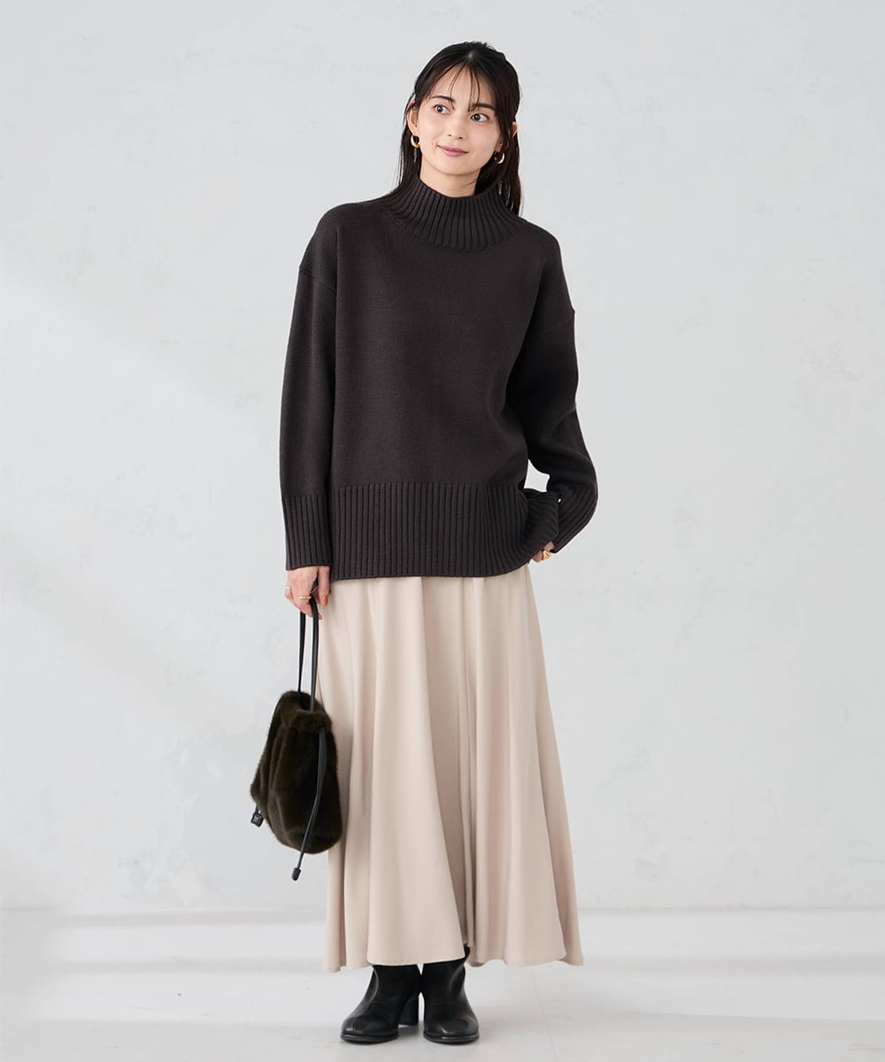 K2FAD46044 a.v.v(アー・ヴェ・ヴェ) 【洗える/静電気が起きにくい】バックスリットニット レッド