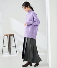 K2FAD46044 a.v.v(アー・ヴェ・ヴェ) 【洗える/静電気が起きにくい】バックスリットニット レッド