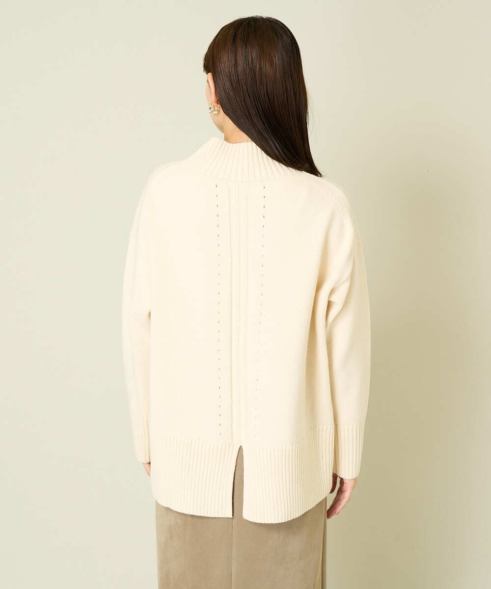 K2FAD46044 a.v.v(アー・ヴェ・ヴェ) 【洗える/静電気が起きにくい】バックスリットニット レッド