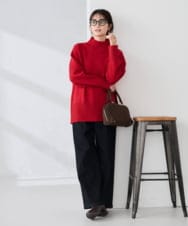 K2FAD46044 a.v.v(アー・ヴェ・ヴェ) 【洗える/静電気が起きにくい】バックスリットニット レッド