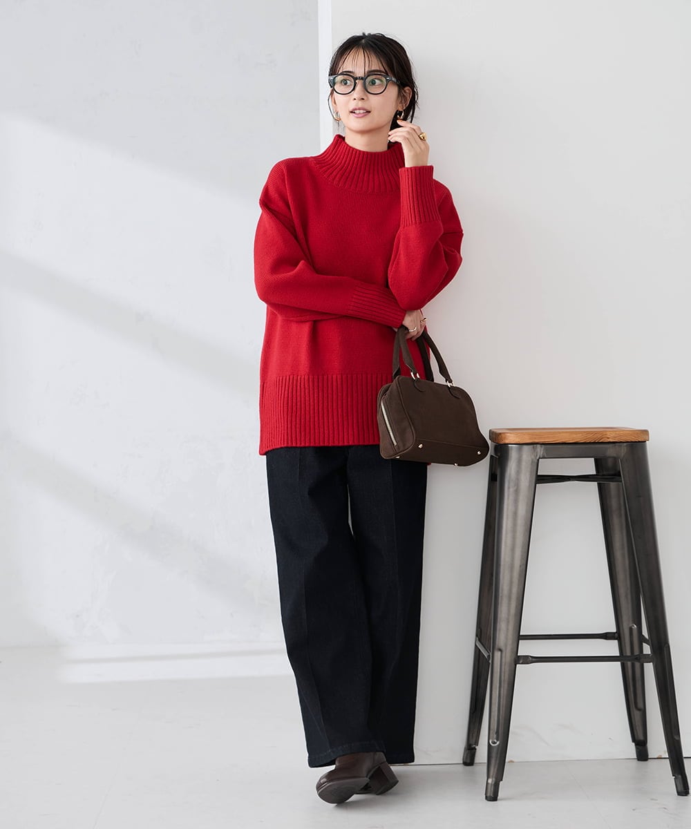 K2FAD46044 a.v.v(アー・ヴェ・ヴェ) 【洗える/静電気が起きにくい】バックスリットニット レッド