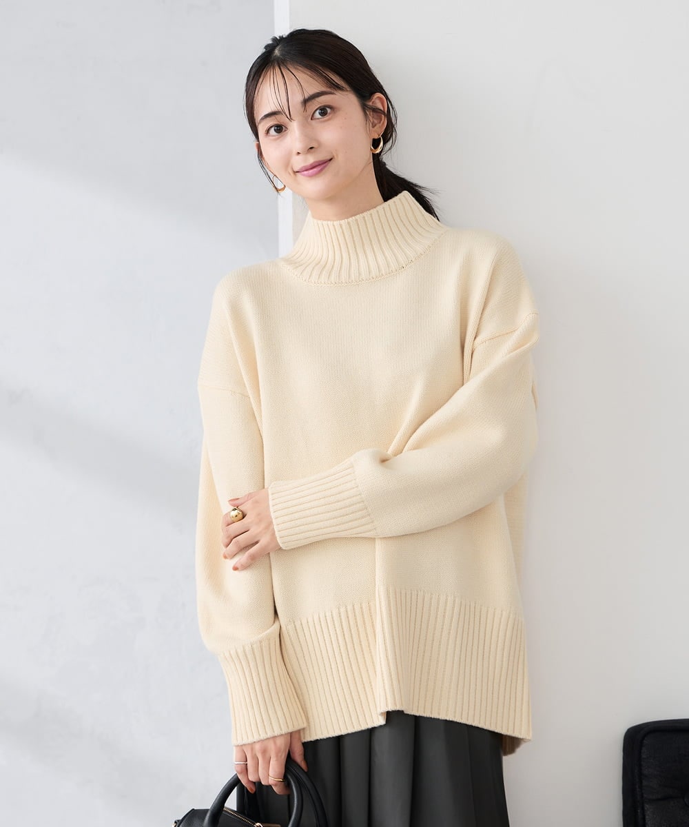 K2FAD46044 a.v.v 【洗える/静電気が起きにくい】バックスリットニット