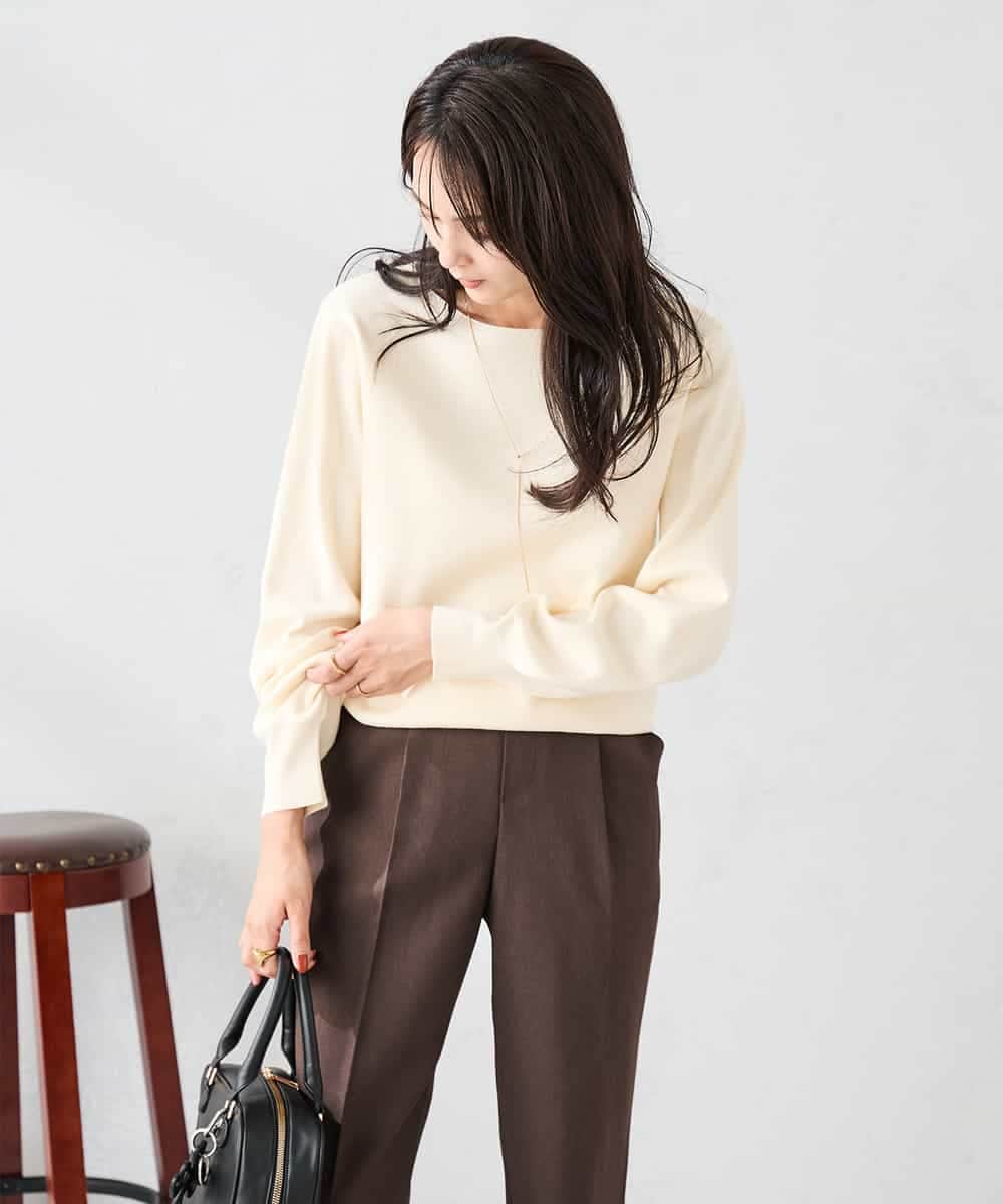 K2FAD69039 a.v.v(アー・ヴェ・ヴェ) 【洗える】ボートネック美ラクるパフスリーブニット マスタード