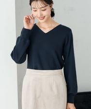 K2FAD79039 a.v.v(アー・ヴェ・ヴェ) 【洗える】Vネック美ラクるパフスリーブニット【WEB限定】 ネイビー