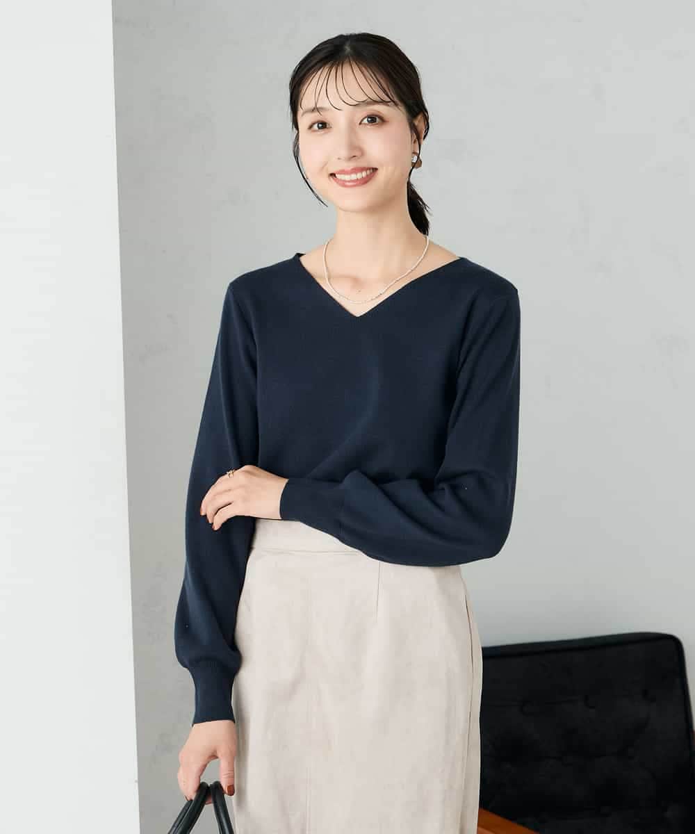 K2FAD79039 a.v.v(アー・ヴェ・ヴェ) 【洗える】Vネック美ラクるパフスリーブニット【WEB限定】 ピンク