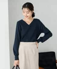 K2FAD79039 a.v.v(アー・ヴェ・ヴェ) 【洗える】Vネック美ラクるパフスリーブニット【WEB限定】 ネイビー