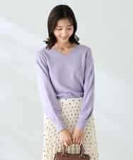 K2FAD79039 a.v.v(アー・ヴェ・ヴェ) 【洗える】Vネック美ラクるパフスリーブニット【WEB限定】 ラベンダー