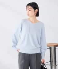 K2FAG43054 a.v.v(アー・ヴェ・ヴェ) フェザー ラメ Vネック パフスリーブ ニット グレージュ