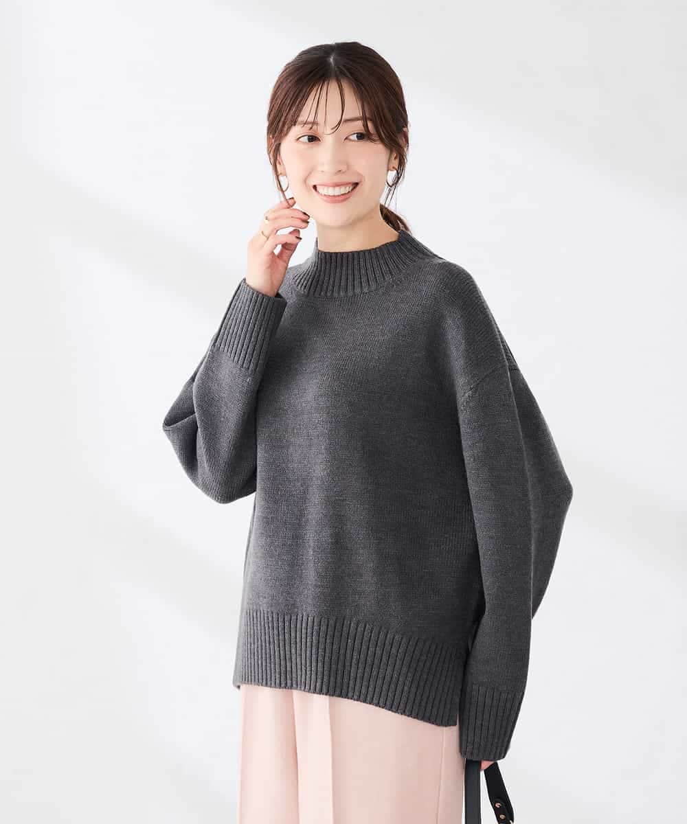 K2FAG46044 a.v.v(アー・ヴェ・ヴェ) 【洗える】サイドスリット ハイネック ニット ダークグレー