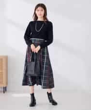 K2FAG69039 a.v.v(アー・ヴェ・ヴェ) ボートネック パフスリーブ ニット【洗える/麗しニット】 レッド