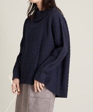 K2FAS52044 a.v.v(アー・ヴェ・ヴェ) アラン柄ハイネックニット ネイビー