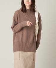 K2FAV46044 a.v.v(アー・ヴェ・ヴェ) バックスリットニットプルオーバー ベージュ