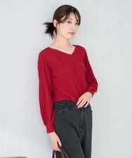 K2FBD15044 a.v.v(アー・ヴェ・ヴェ) プリーツライクVネックニット レッド