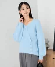 K2FBD23049 a.v.v(アー・ヴェ・ヴェ) カシュクールライクVネックニット ライトブルー