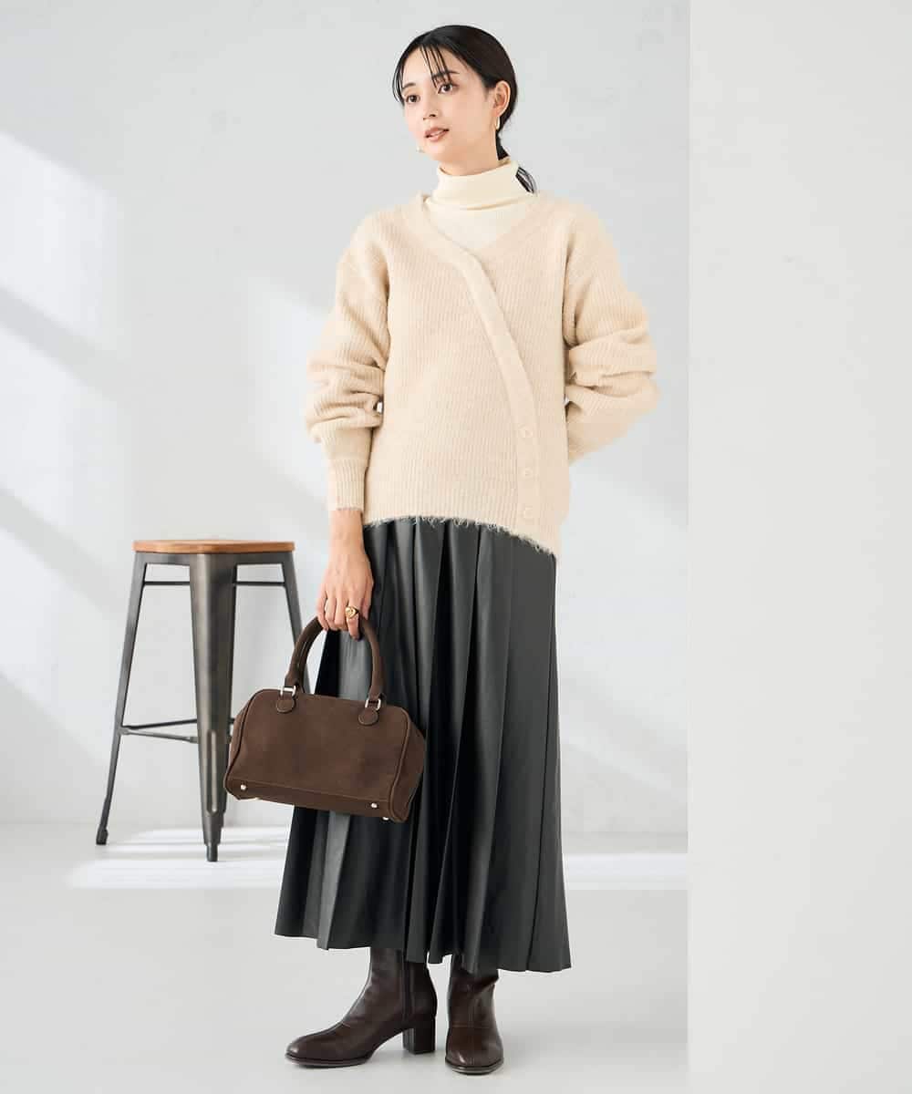 K2FBD23049 a.v.v(アー・ヴェ・ヴェ) カシュクールライクVネックニット ライトブルー