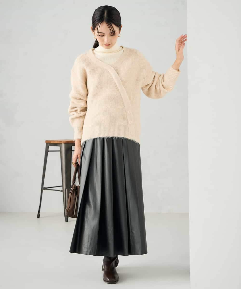 K2FBD23049 a.v.v(アー・ヴェ・ヴェ) カシュクールライクVネックニット ライトブルー