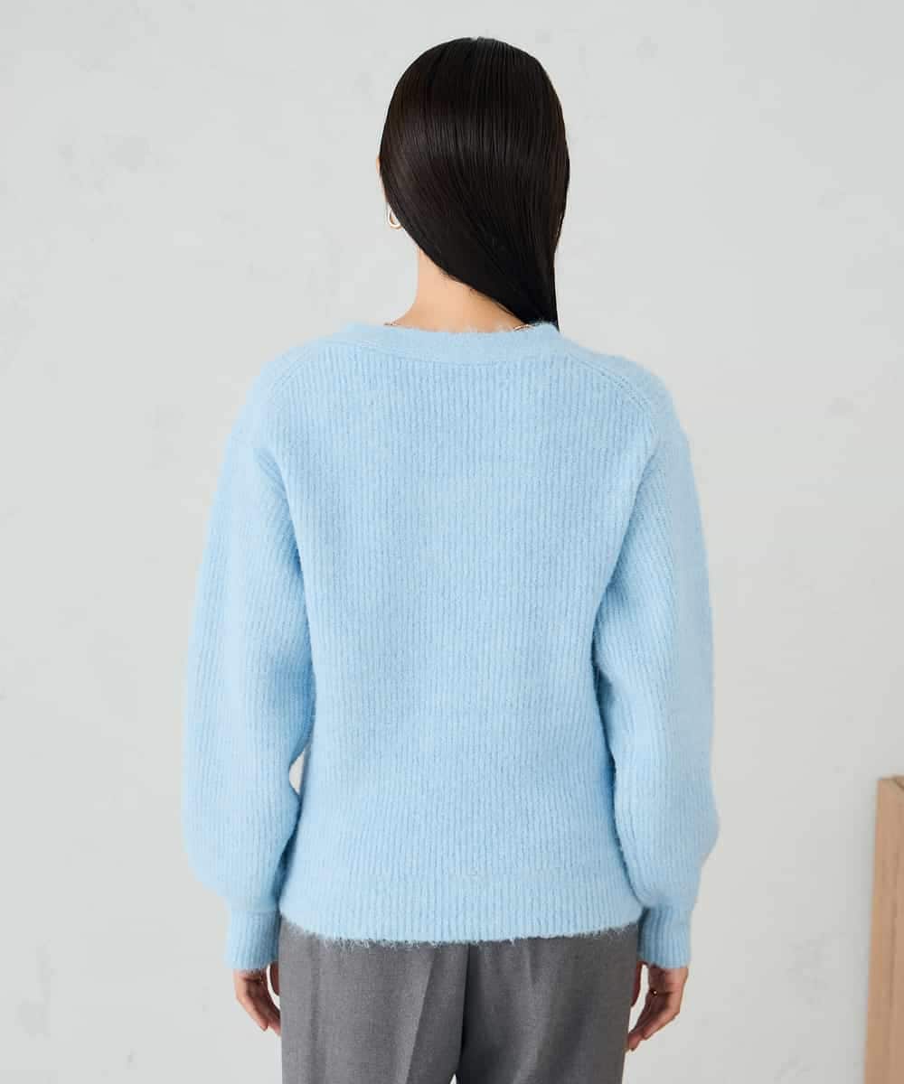 K2FBD23049 a.v.v(アー・ヴェ・ヴェ) カシュクールライクVネックニット ライトブルー
