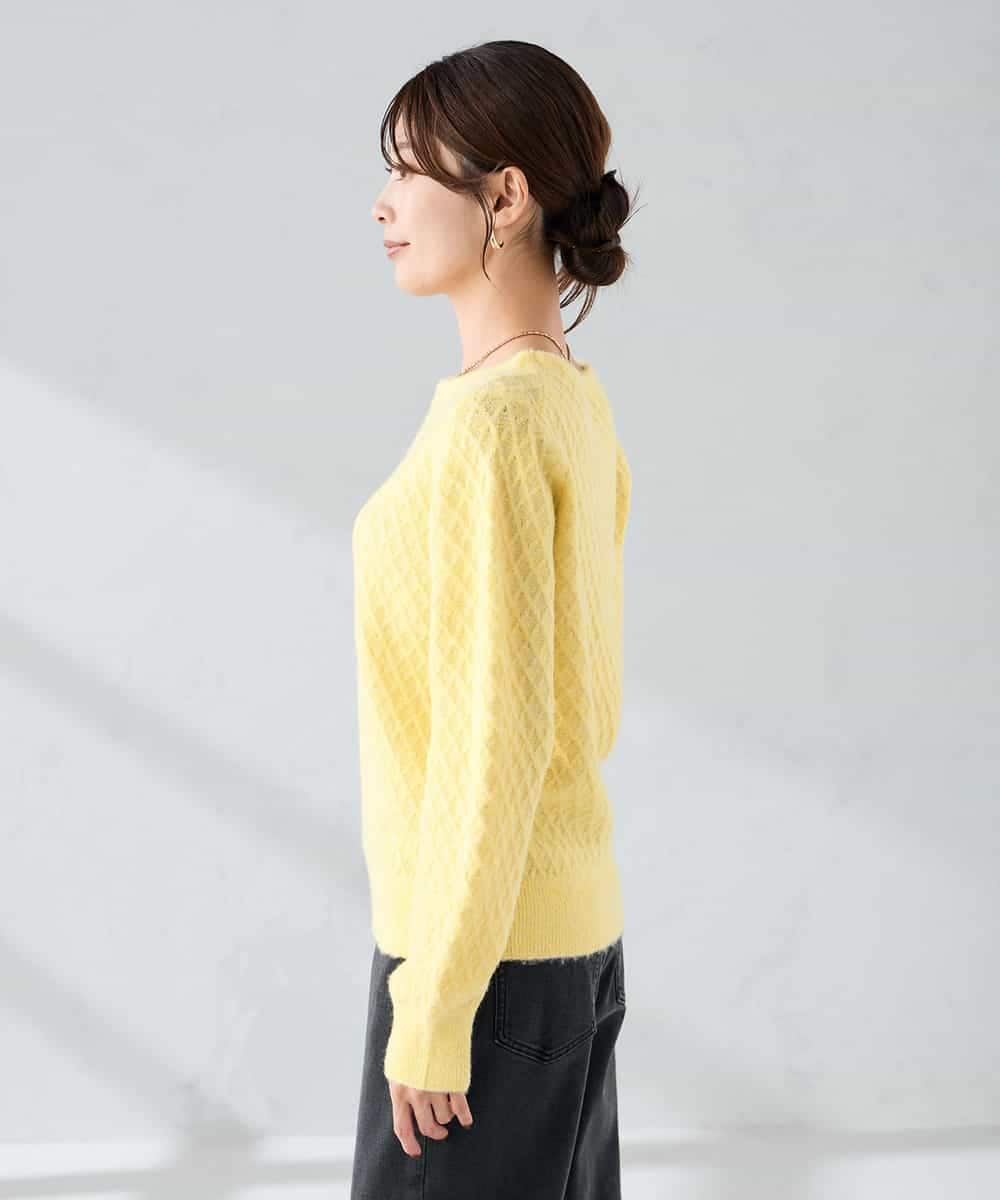 K2FBD25049 a.v.v(アー・ヴェ・ヴェ) ダイヤ柄ニットプルオーバー ライトイエロー