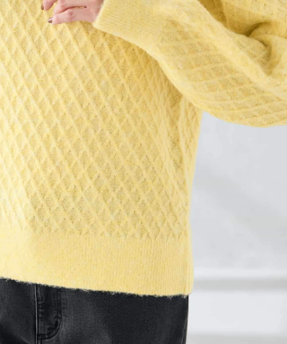 K2FBD25049 a.v.v(アー・ヴェ・ヴェ) ダイヤ柄ニットプルオーバー ライトイエロー