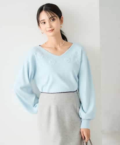 K2FBD27054 a.v.v フラワー刺繍ニットプルオーバー