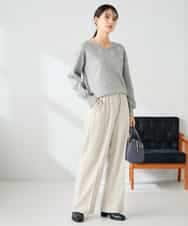 K2FBD27054 a.v.v(アー・ヴェ・ヴェ) フラワー刺繍ニットプルオーバー ライトブルー