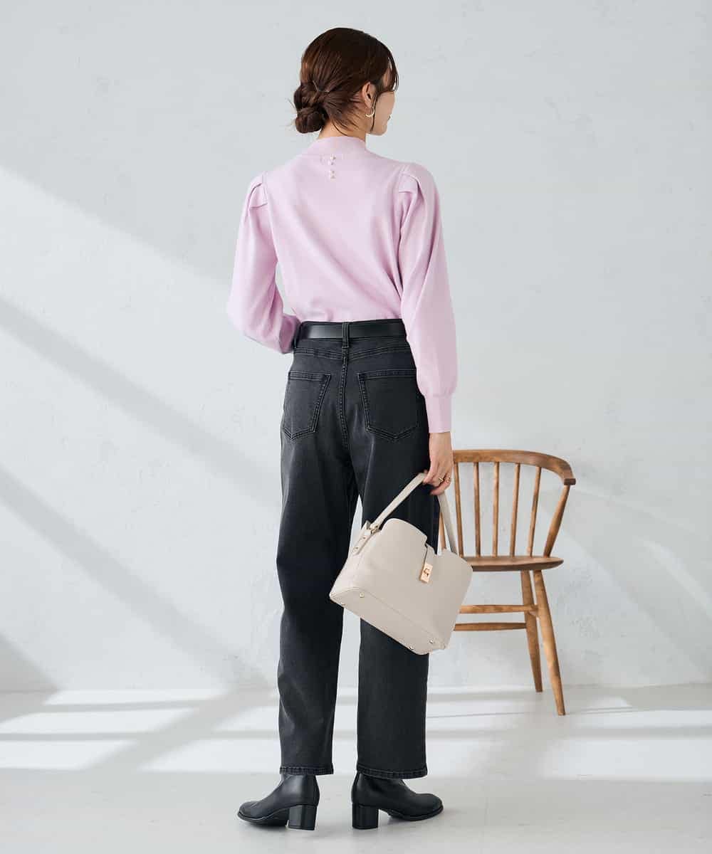 K2FBD28044 a.v.v(アー・ヴェ・ヴェ) プチハイネックショルダータックニット ピンク