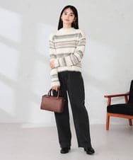 K2FBD29059 a.v.v(アー・ヴェ・ヴェ) フェザーボーダーニット アイボリー