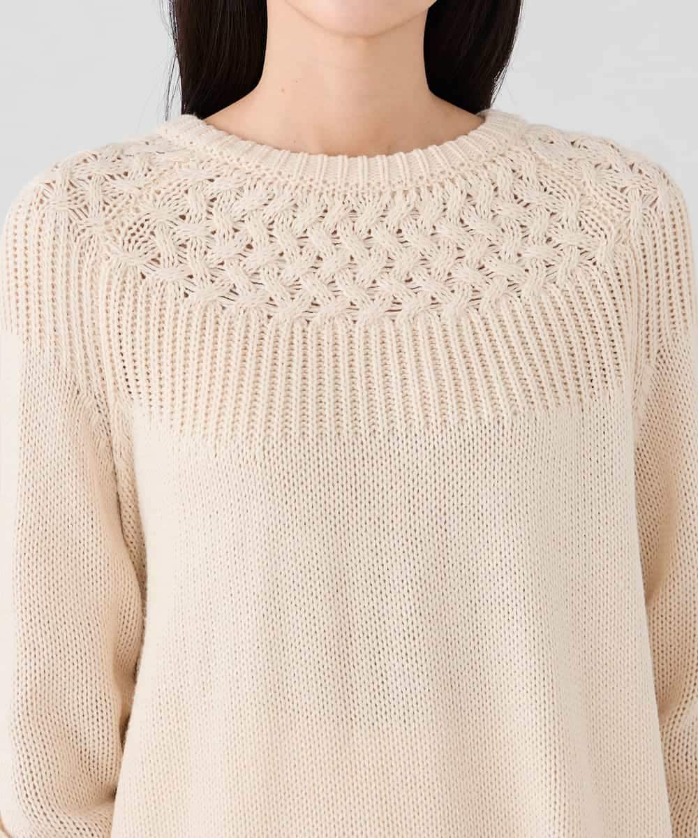 K2FBD36049 a.v.v(アー・ヴェ・ヴェ) ケーブル求心風ニット グリーン