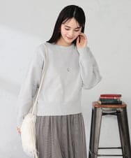 K2FBD42044 a.v.v(アー・ヴェ・ヴェ) クロップドスウェットライクニット ライトグレー