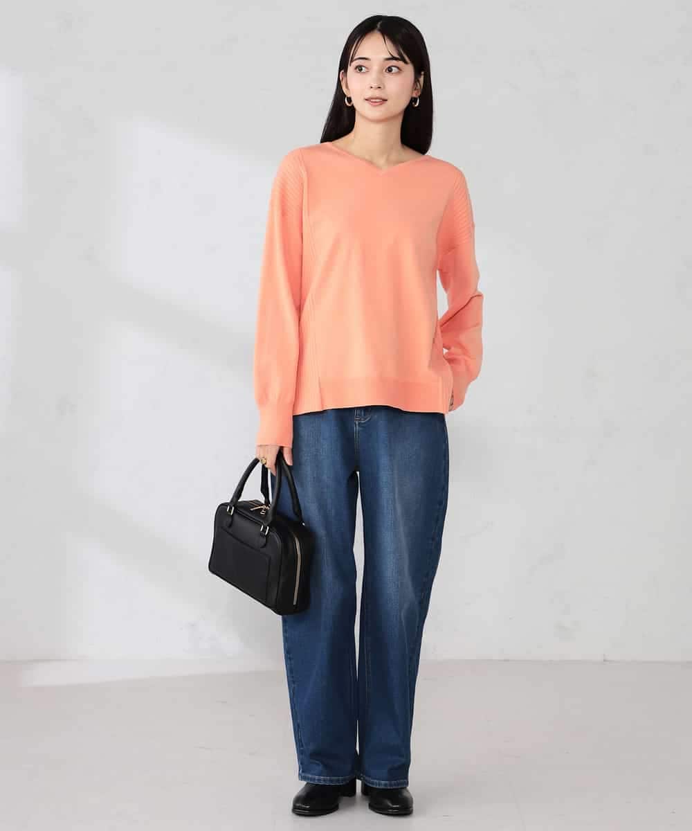 K2FBD66044 a.v.v(アー・ヴェ・ヴェ) サイドリブVネックニット オレンジ