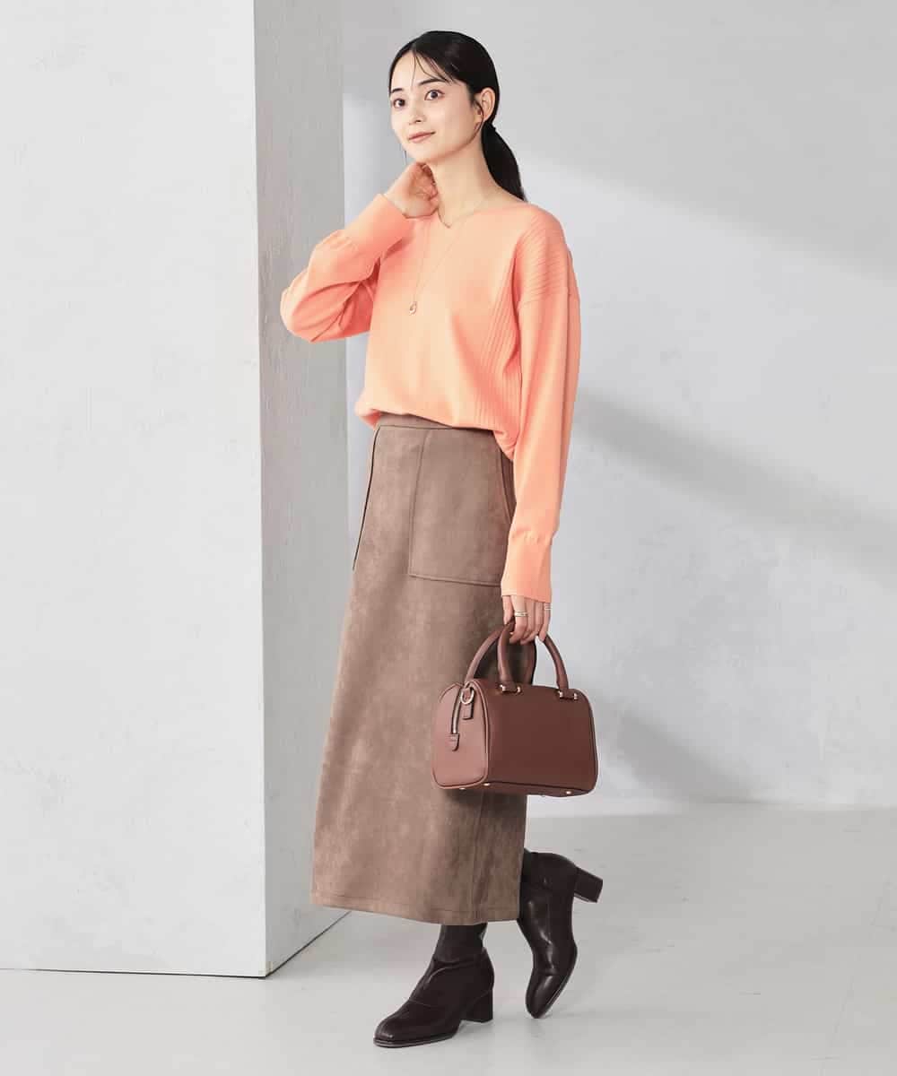 K2FBD66044 a.v.v(アー・ヴェ・ヴェ) サイドリブVネックニット オレンジ