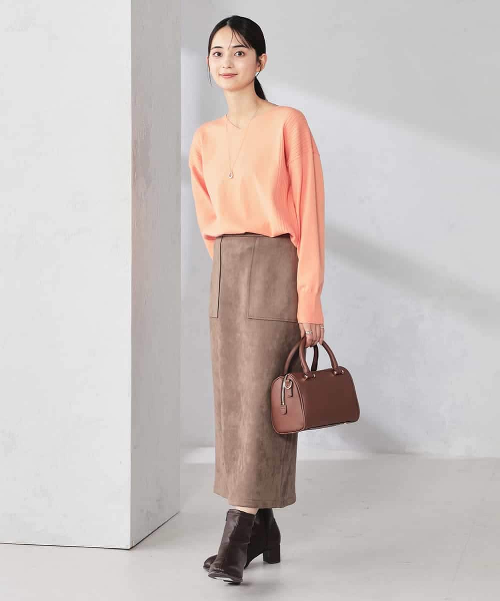 K2FBD66044 a.v.v(アー・ヴェ・ヴェ) サイドリブVネックニット オレンジ