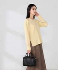 K2FBD66044 a.v.v(アー・ヴェ・ヴェ) サイドリブVネックニット オレンジ