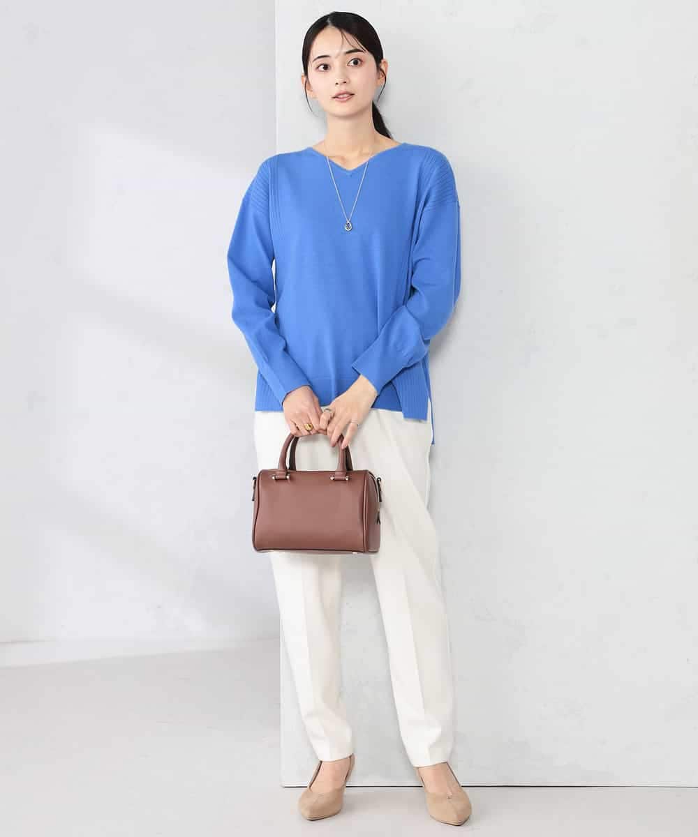 K2FBD66044 a.v.v(アー・ヴェ・ヴェ) サイドリブVネックニット オレンジ