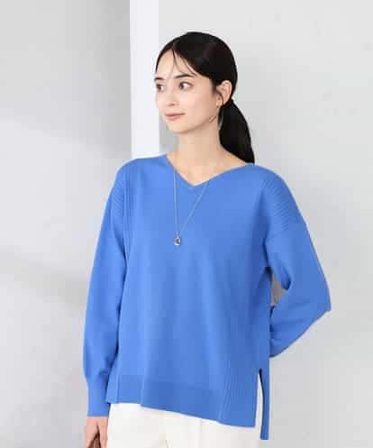 K2FBD66044 a.v.v サイドリブVネックニット