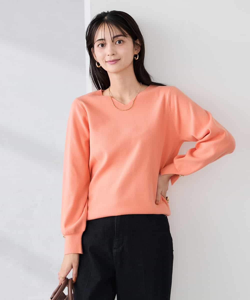 K2FBD71044 a.v.v(アー・ヴェ・ヴェ) 【WEB限定】ゴールドボタンVネックニット ピンク