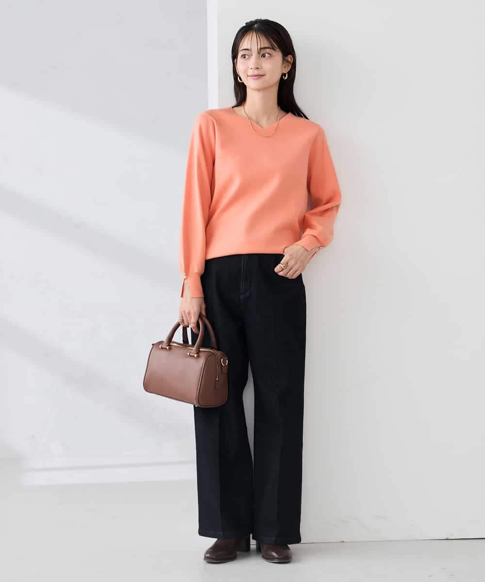 K2FBD71044 a.v.v(アー・ヴェ・ヴェ) 【WEB限定】ゴールドボタンVネックニット ピンク