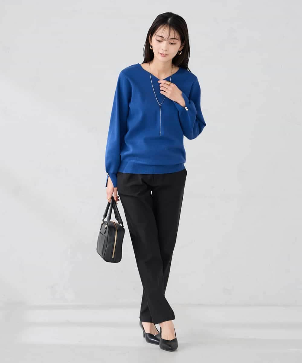 K2FBD71044 a.v.v(アー・ヴェ・ヴェ) 【WEB限定】ゴールドボタンVネックニット ピンク