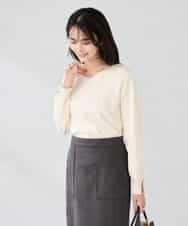 K2FBD71044 a.v.v(アー・ヴェ・ヴェ) 【WEB限定】ゴールドボタンVネックニット ピンク