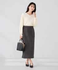 K2FBD71044 a.v.v(アー・ヴェ・ヴェ) 【WEB限定】ゴールドボタンVネックニット ピンク