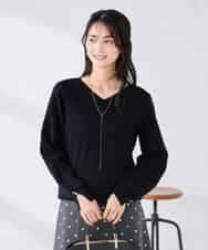 K2FBD71044 a.v.v(アー・ヴェ・ヴェ) 【WEB限定】ゴールドボタンVネックニット ピンク