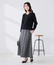 K2FBD71044 a.v.v(アー・ヴェ・ヴェ) 【WEB限定】ゴールドボタンVネックニット ピンク