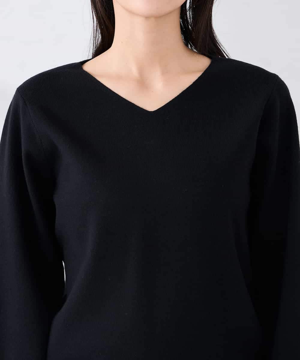 K2FBD71044 a.v.v(アー・ヴェ・ヴェ) 【WEB限定】ゴールドボタンVネックニット ピンク