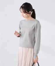 K2FBD72044 a.v.v(アー・ヴェ・ヴェ) 【WEB限定】ゴールドボタンボートネックニット グレー