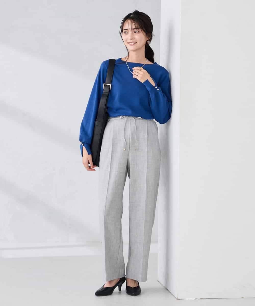 K2FBD72044 a.v.v(アー・ヴェ・ヴェ) 【WEB限定】ゴールドボタンボートネックニット ブラック