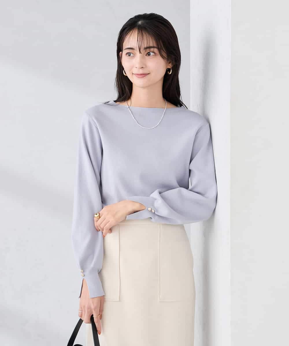 K2FBD72044 a.v.v(アー・ヴェ・ヴェ) 【WEB限定】ゴールドボタンボートネックニット ブラック