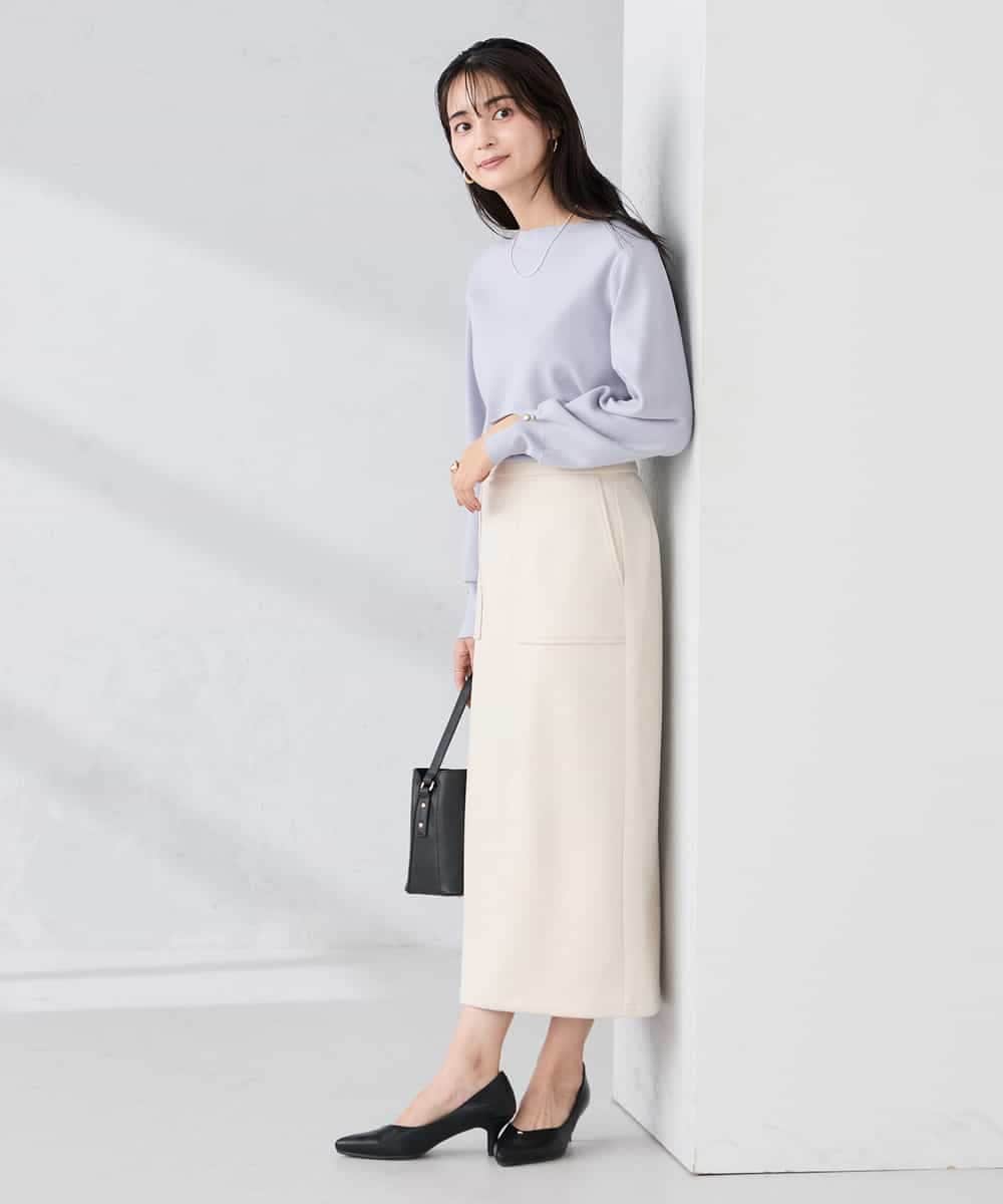 K2FBD72044 a.v.v(アー・ヴェ・ヴェ) 【WEB限定】ゴールドボタンボートネックニット ブラック