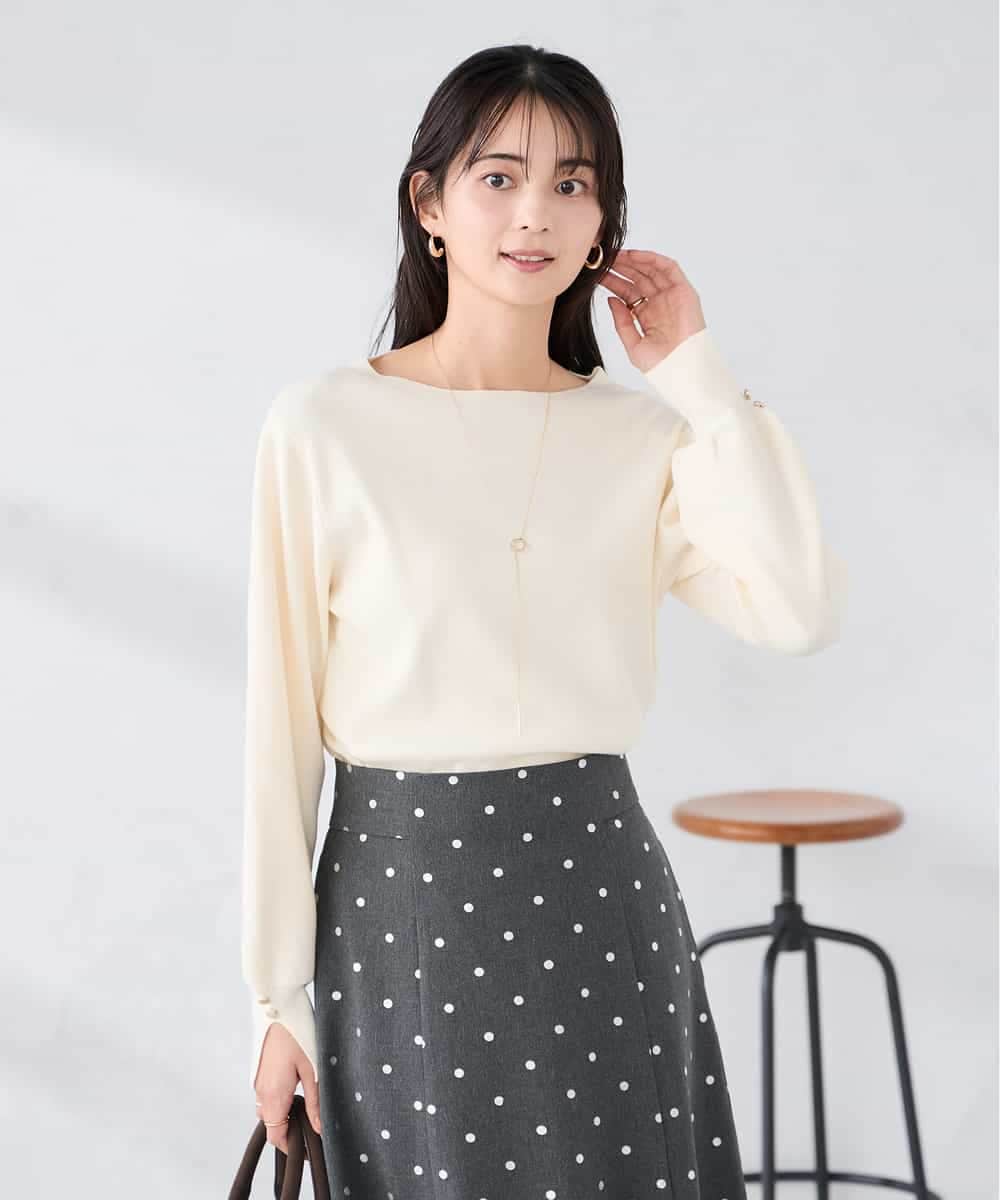 K2FBD72044 a.v.v(アー・ヴェ・ヴェ) 【WEB限定】ゴールドボタンボートネックニット ブラック