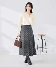 K2FBD72044 a.v.v(アー・ヴェ・ヴェ) 【WEB限定】ゴールドボタンボートネックニット ブラック